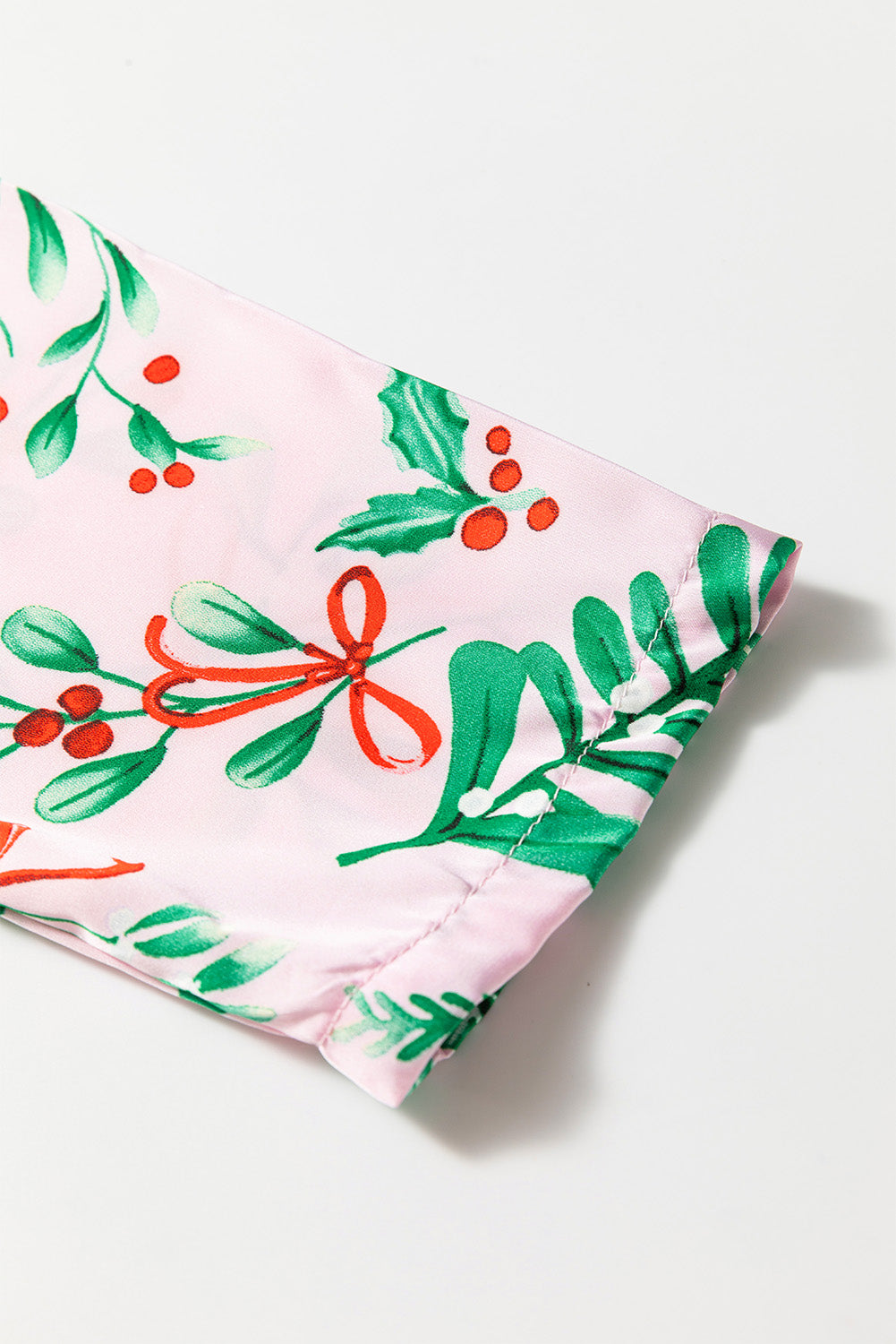 Pink Christmas Print Plush Edge Collar Shirt Pants Pajama Set 3ef4776358bbadfe