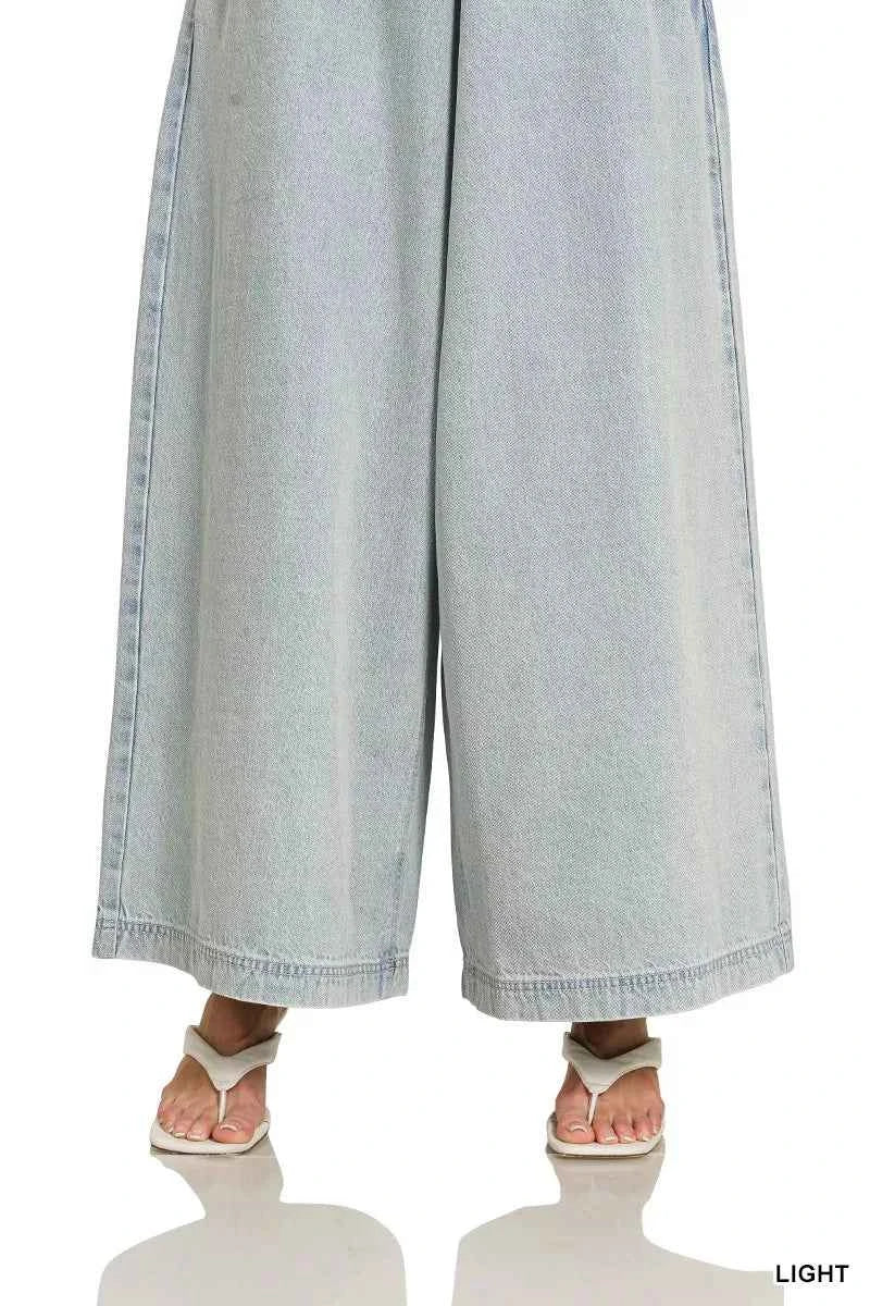 Zenana Denim Light Washed Wide Leg Overalls 3f00bd9623a54baf84bcebbf87ac6674-Max-Origin