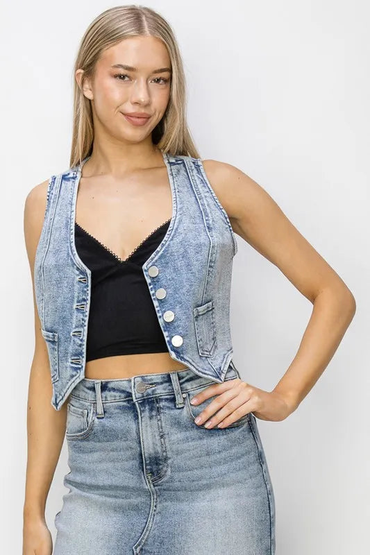 RISEN Button Down Crop Denim Vest 3f31e4d2-f9a7-425f-b6c1-0f00f2b53927-Max
