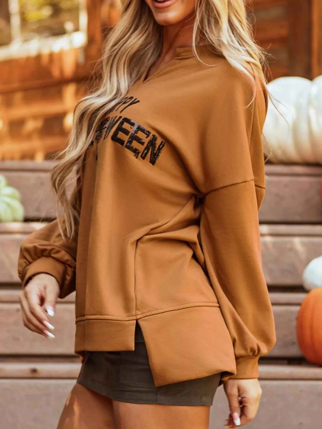 Happy Halloween Graphic Notched Long Sleeve Loose Top 3f3684b3-668a-444e-8e73-77ad89824310-Max-Origin