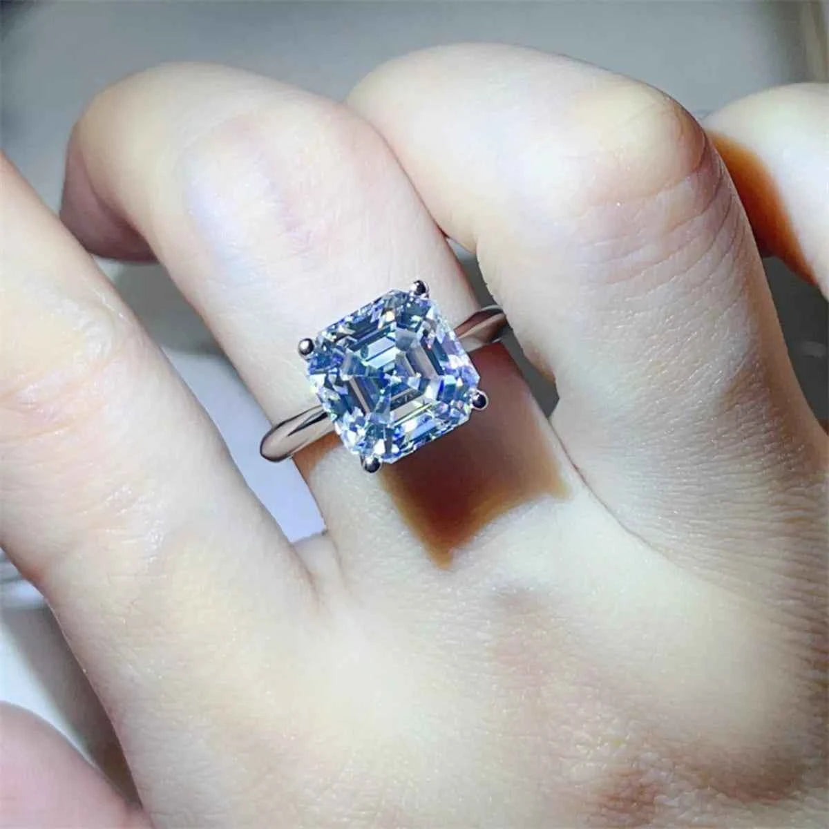 5 Carat Moissanite 925 Sterling Silver Ring 3f833718-6c06-45f9-88dc-e8bcdf4f6fe3-Max-Origin