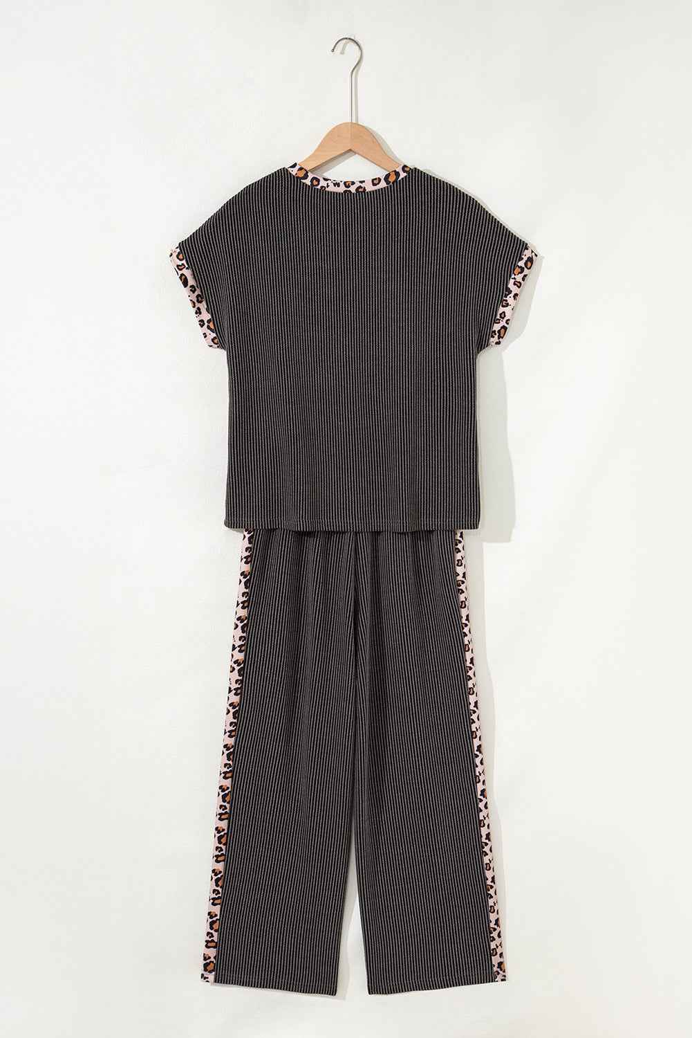 Carbon Grey Leopard Patchwork Trim Twisted Rib T Shirt and Cropped Pants Set 3fcf310b9acd1986