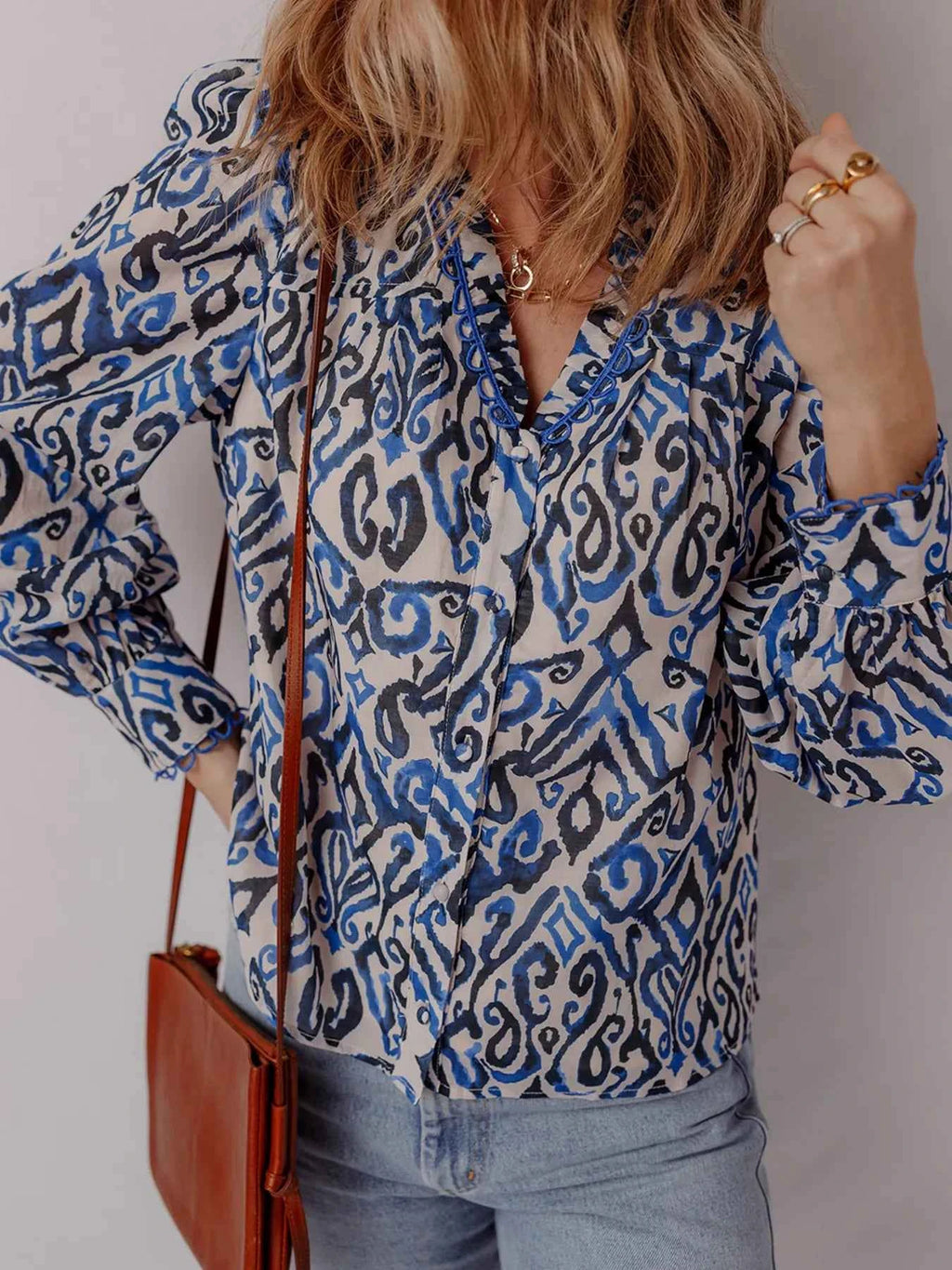 Paisley Print Long Sleeve Blouse 3fd088a88df94c33a397dff26a4294a9-Max-Origin