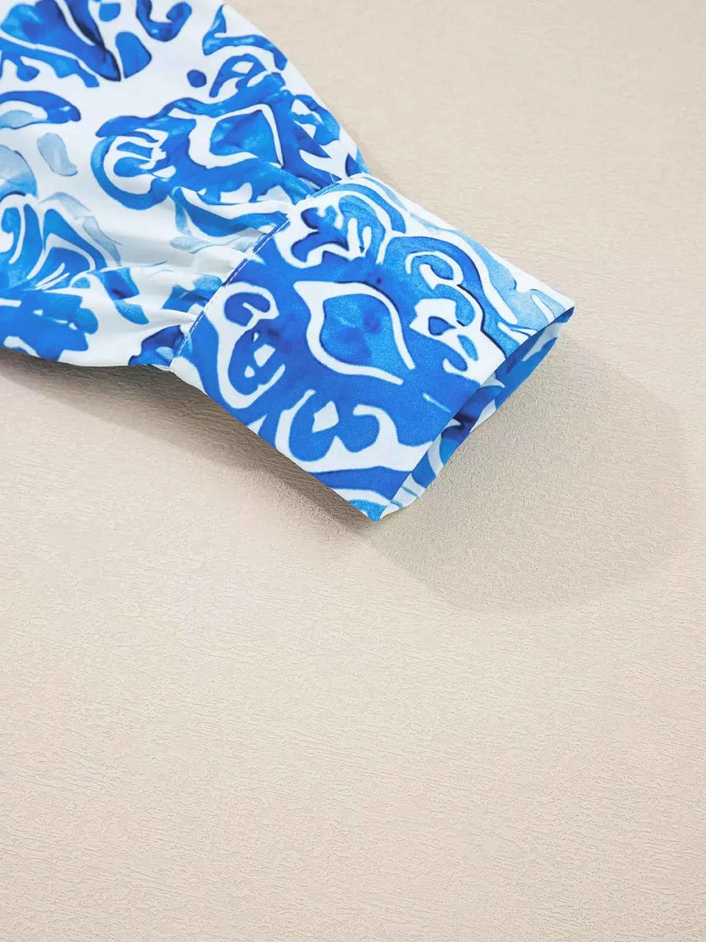 Printed Tie Split Neck Button Front Puff Sleeve Shirt 3fdc6e373866405097086677038f1927-Max-Origin