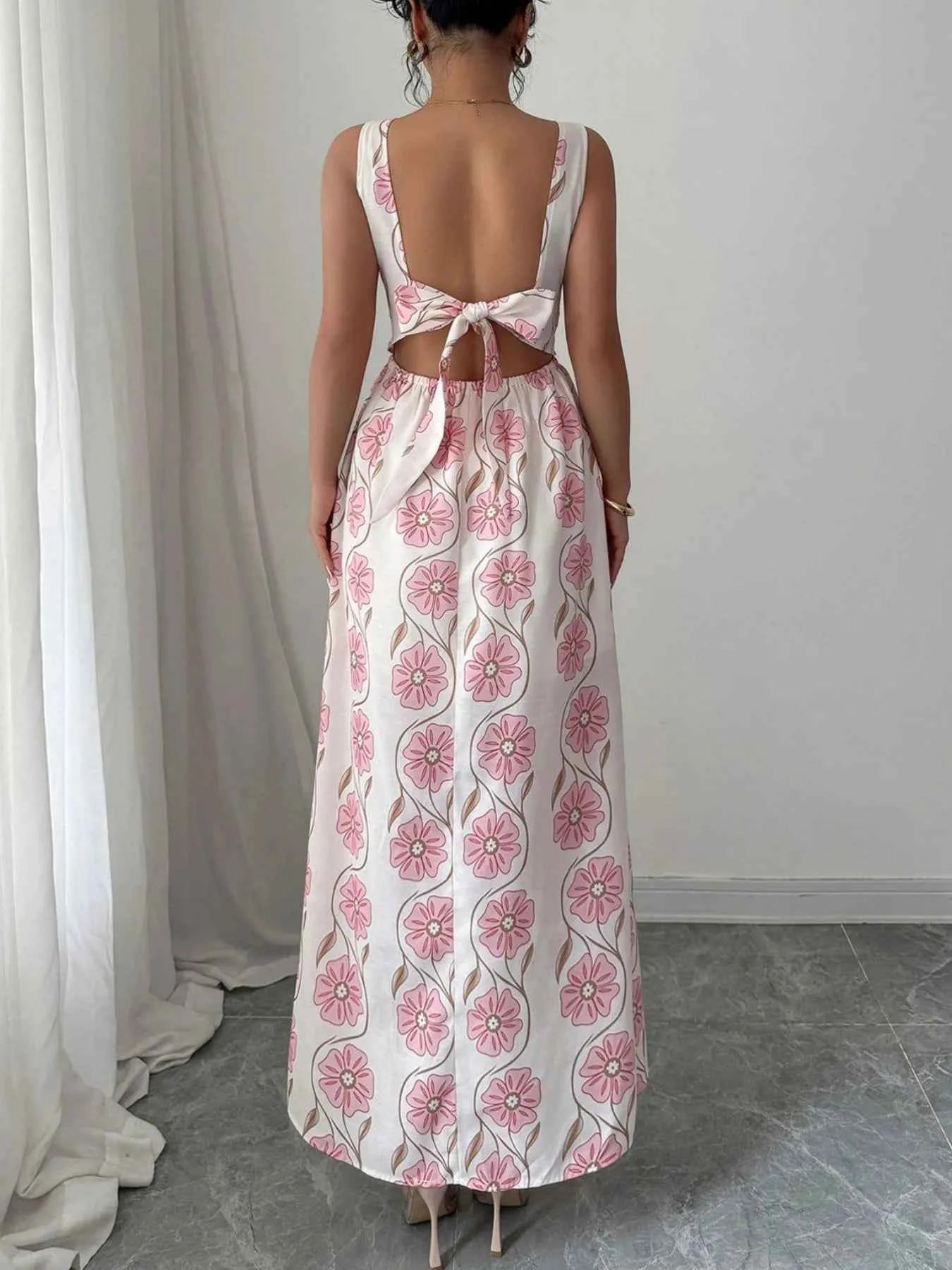 Floral Print Tie Back Maxi Dress 3ff31bf8-cadd-4953-85a2-c45bf16310a3-Max-Origin