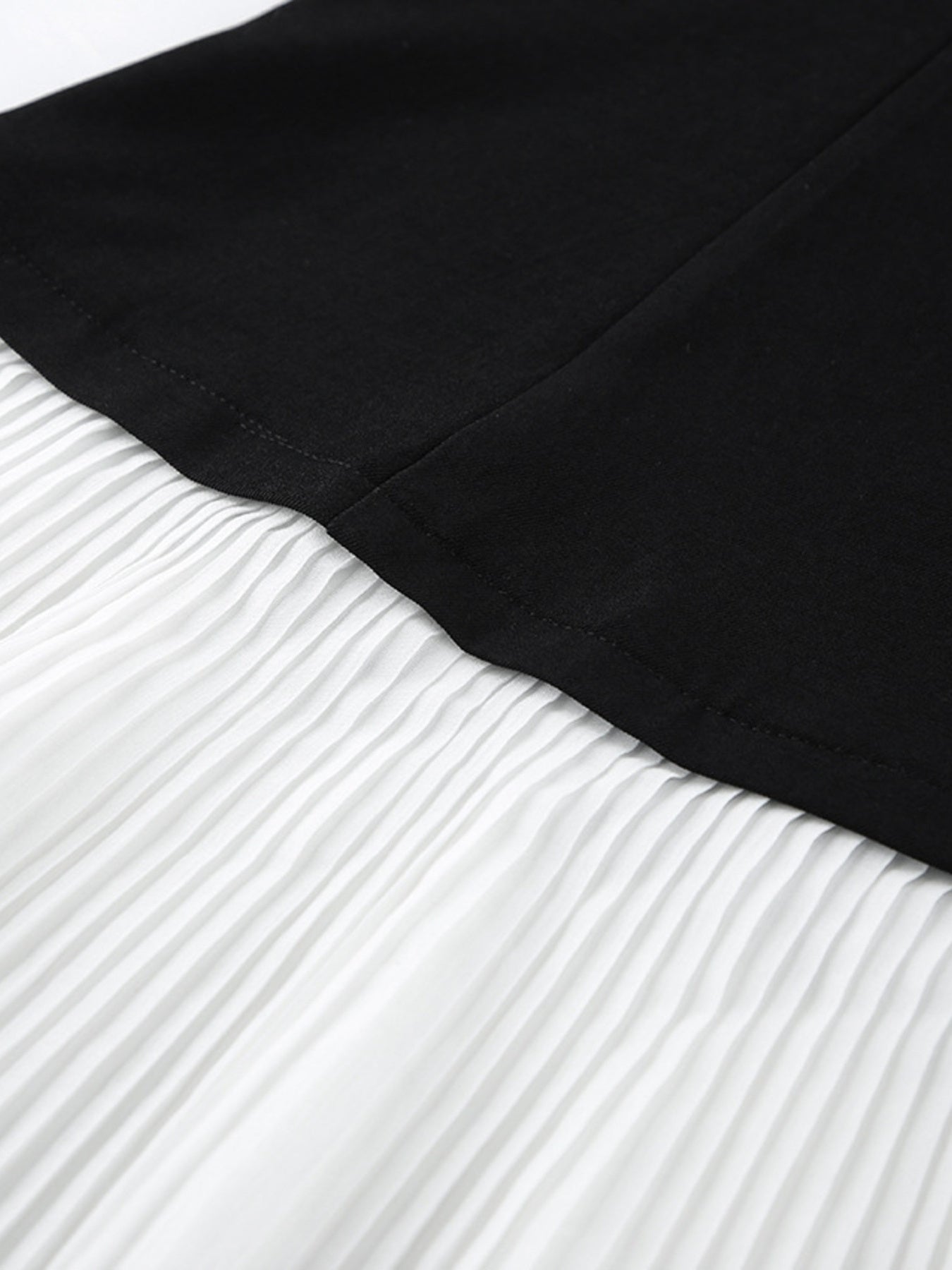 Pleated One Button Blazer Dress 4002edff8e9143469b31852a831505e3-Max