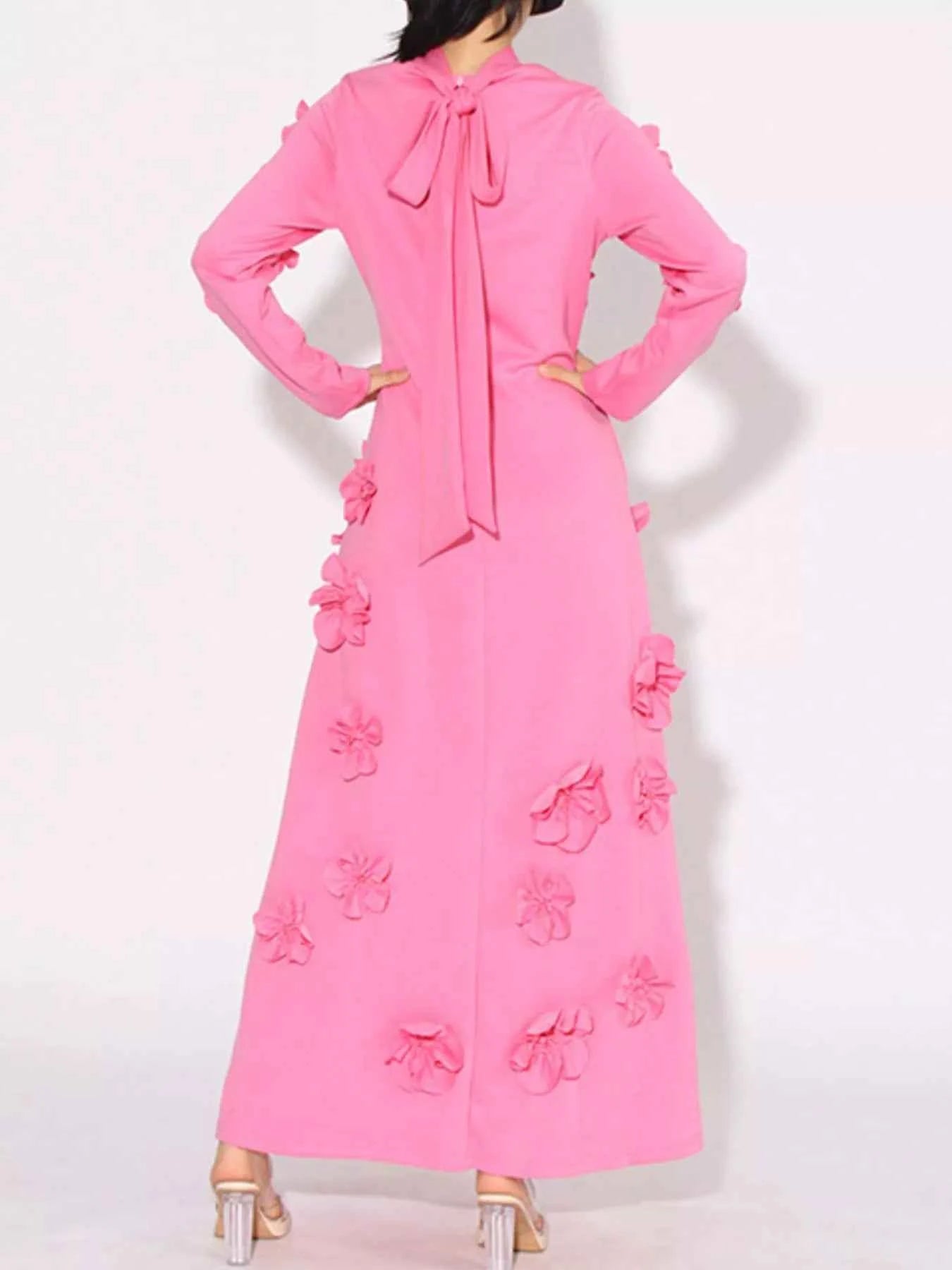 Floral Applique Long Sleeve Maxi Dress 402c2ff4-0bdb-4c7f-8e6a-e2b063c57dd1-Max-Origin