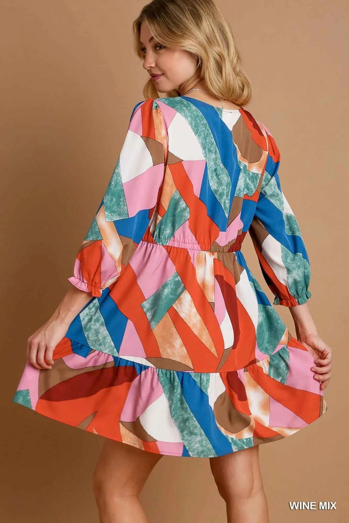 Umgee Abstract V-Neck Tiered Printed Dress 4032ceb9-d9e4-41dd-a475-d84b4efe779c-Max-Origin