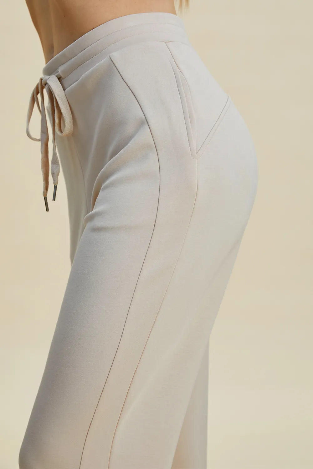 Basic Bae Full Size Air Scuba Drawstring High Waist Cropped Pants 40a71d22-1e29-4979-9f27-ad8cd4d32041-Max