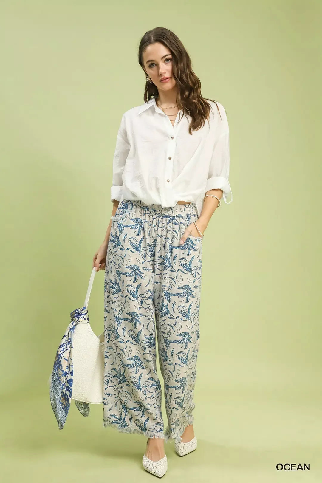 Umgee Linen Printed Wide Leg Raw Hem Pants 40d8b412-e0dd-43e3-94d1-4fc27c2a477e-Max-Origin