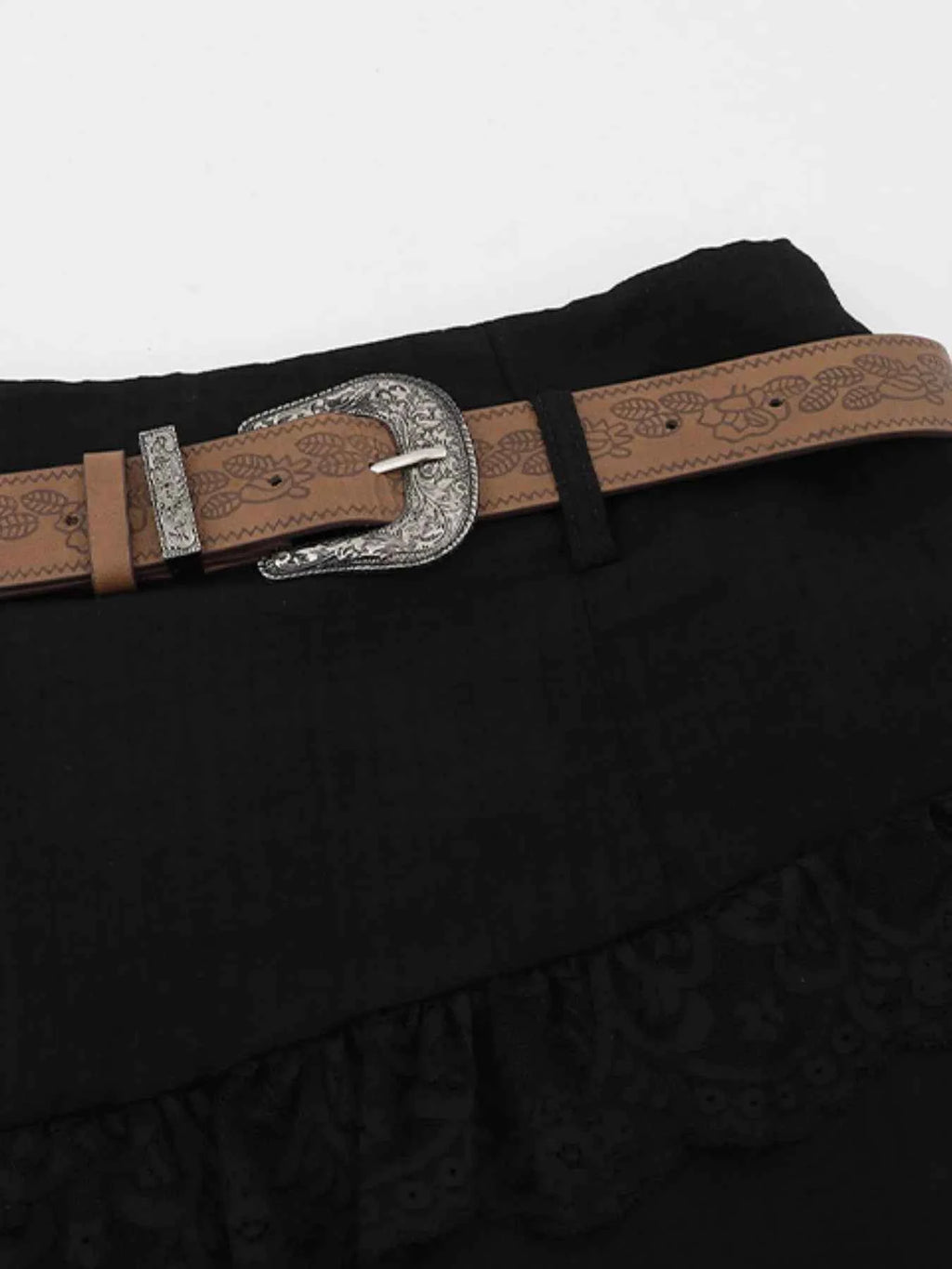Asymmetrical Lace Ruffle Skirt 40fa67a6-5554-44e6-96af-cc9fb99ded0e-Max-Origin
