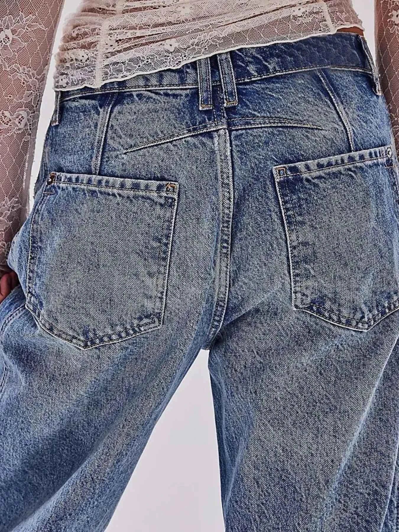 Wide Leg Relaxed Fit Jeans 410562e2-7866-48b9-88ee-5589b756fe9a-Max-Origin