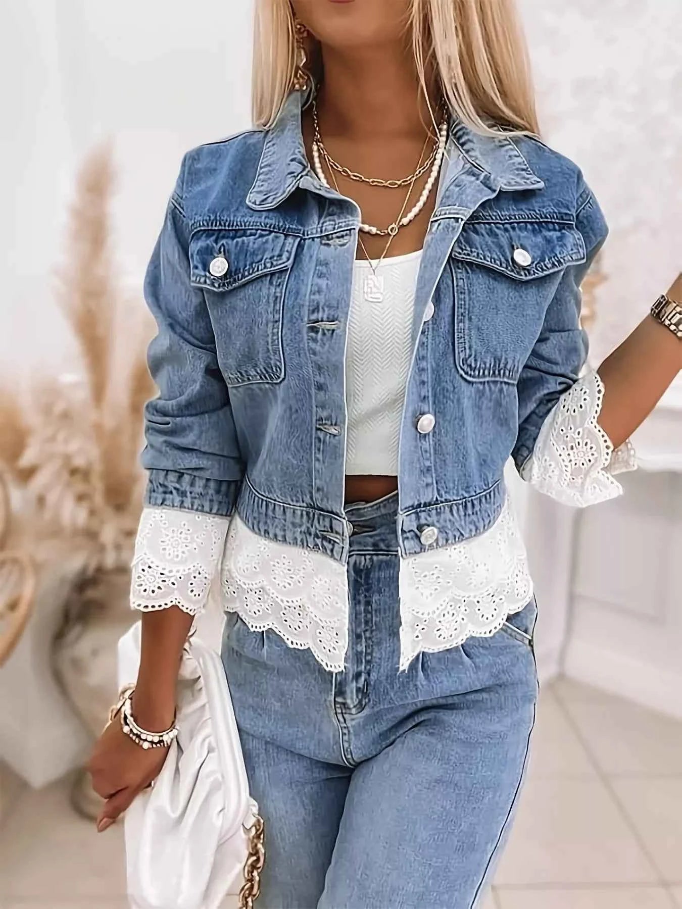 Cropped Denim Jacket with Lace Trim 41122e6bbdea443582735e9b43e9fa91-Max-Origin