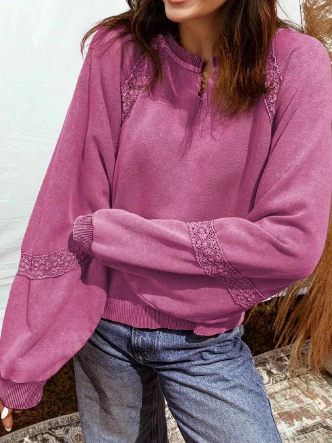 Lace Trim Long Sleeve Sweatshirt 412300f7-4c72-4024-943e-0ea9984eb835-Max-Origin