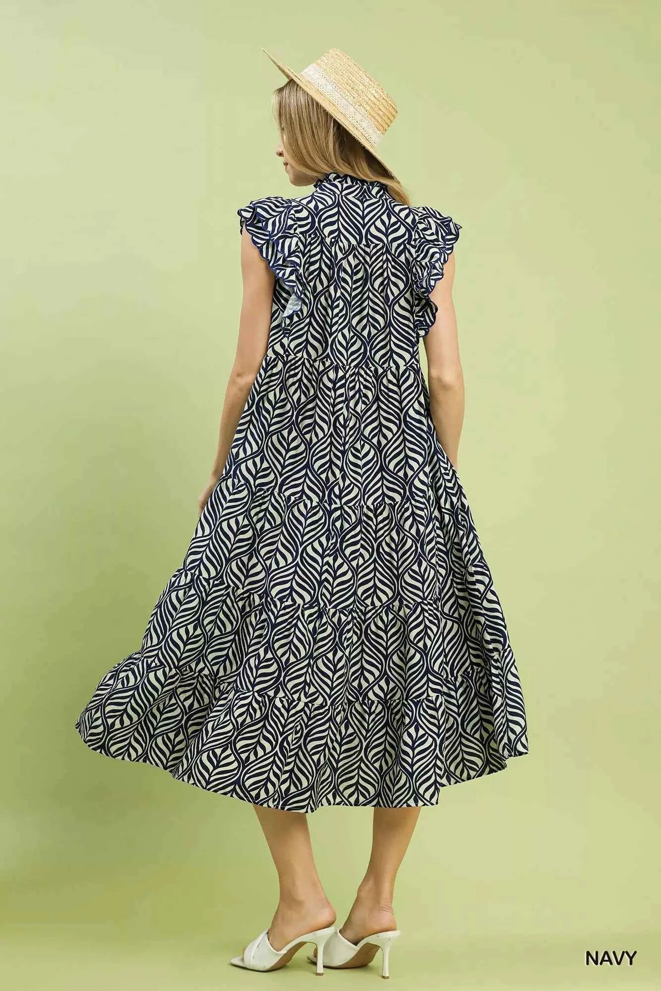 Umgee Leaf Print Tiered Midi Dress with Ruffle Detail 4156cb82-2a02-48cd-961c-e448afcf6816-Max-Origin