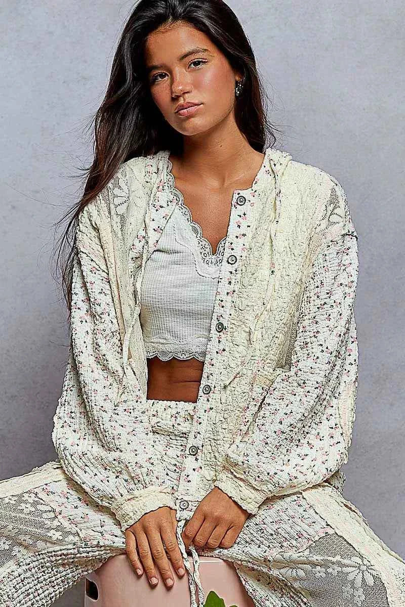 POL Floral Balloon Sleeve Hooded Lace Jacket with Stitch Detail 41867970-21a8-4bfc-89b9-0d46aa903ec0-Max-Origin