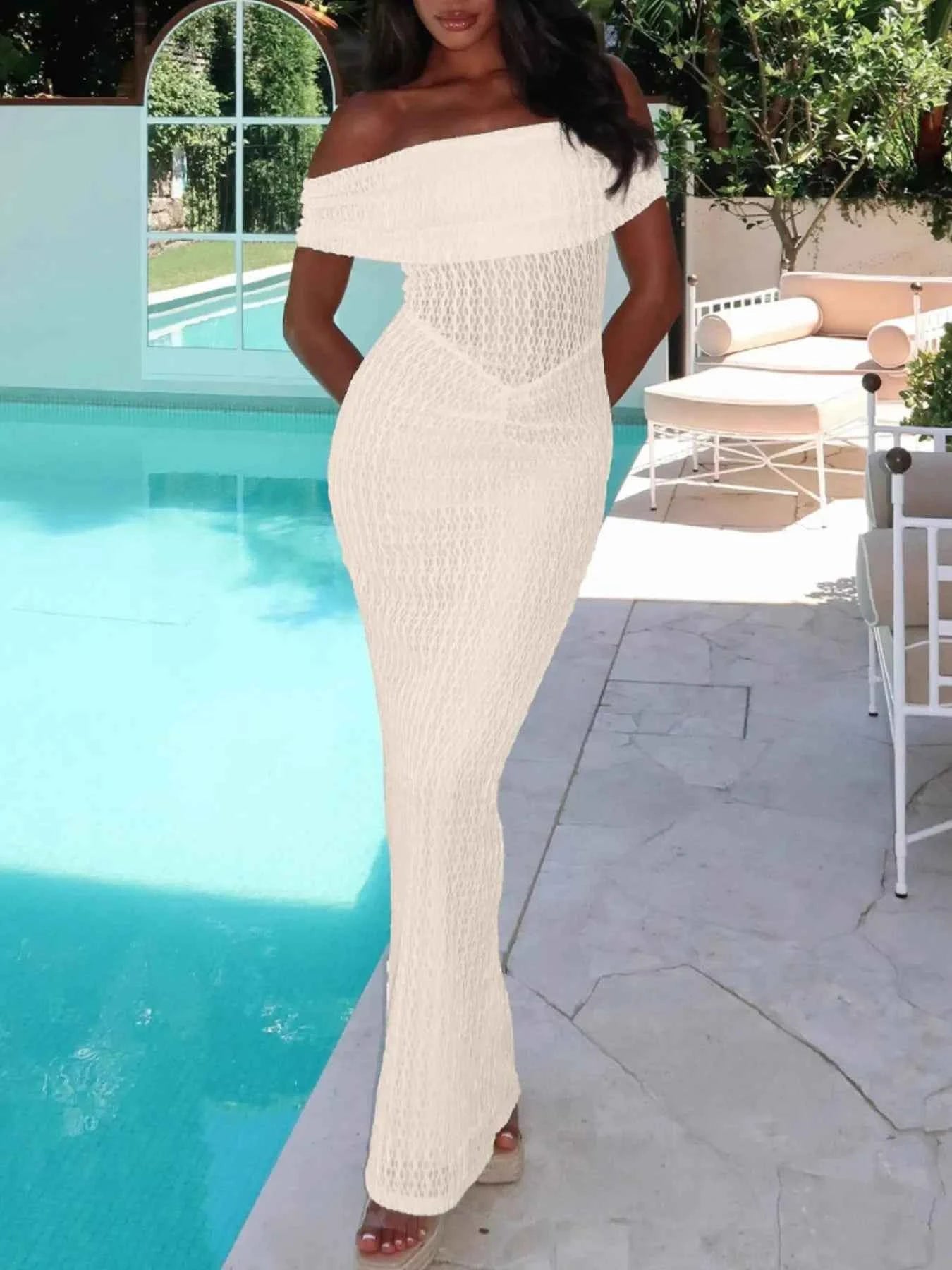 Off Shoulder Texture Maxi Dress 41983027-799a-4f18-af3b-4a00ccfb0193-Max-Origin