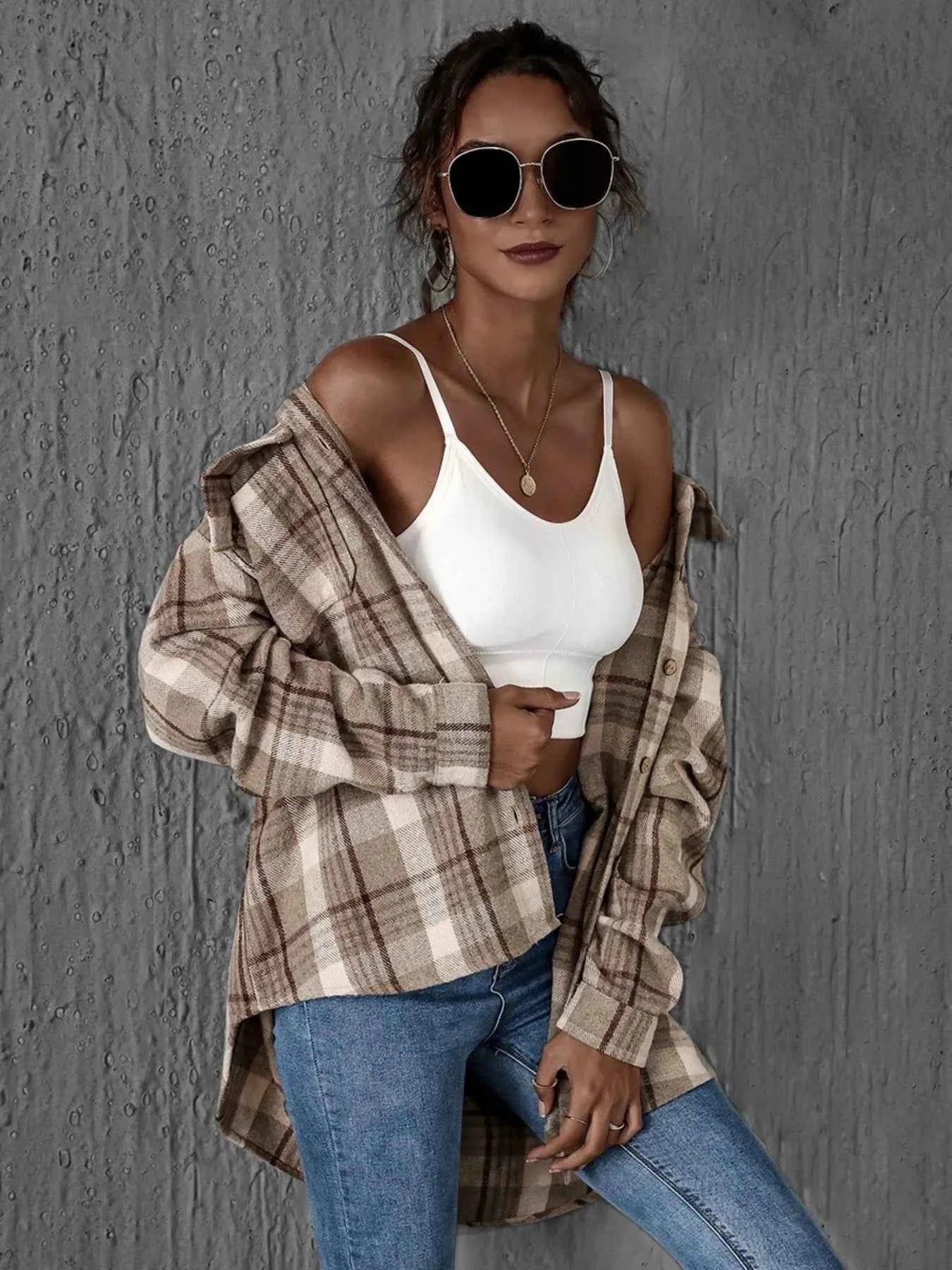 Plaid Button-Up Long Sleeve Shirt 41a35c15-83de-4407-ad59-2f9534277cc2-Max-Origin