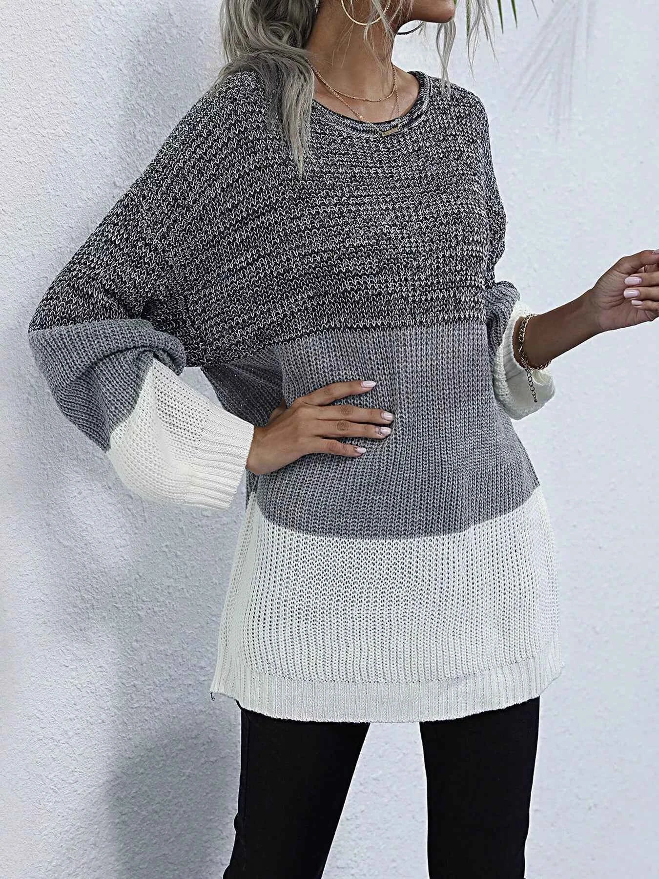 Color Block Round Neck Oversized Sweater 41c52a2a724d482b8a63416c706bb42d-Max-Origin