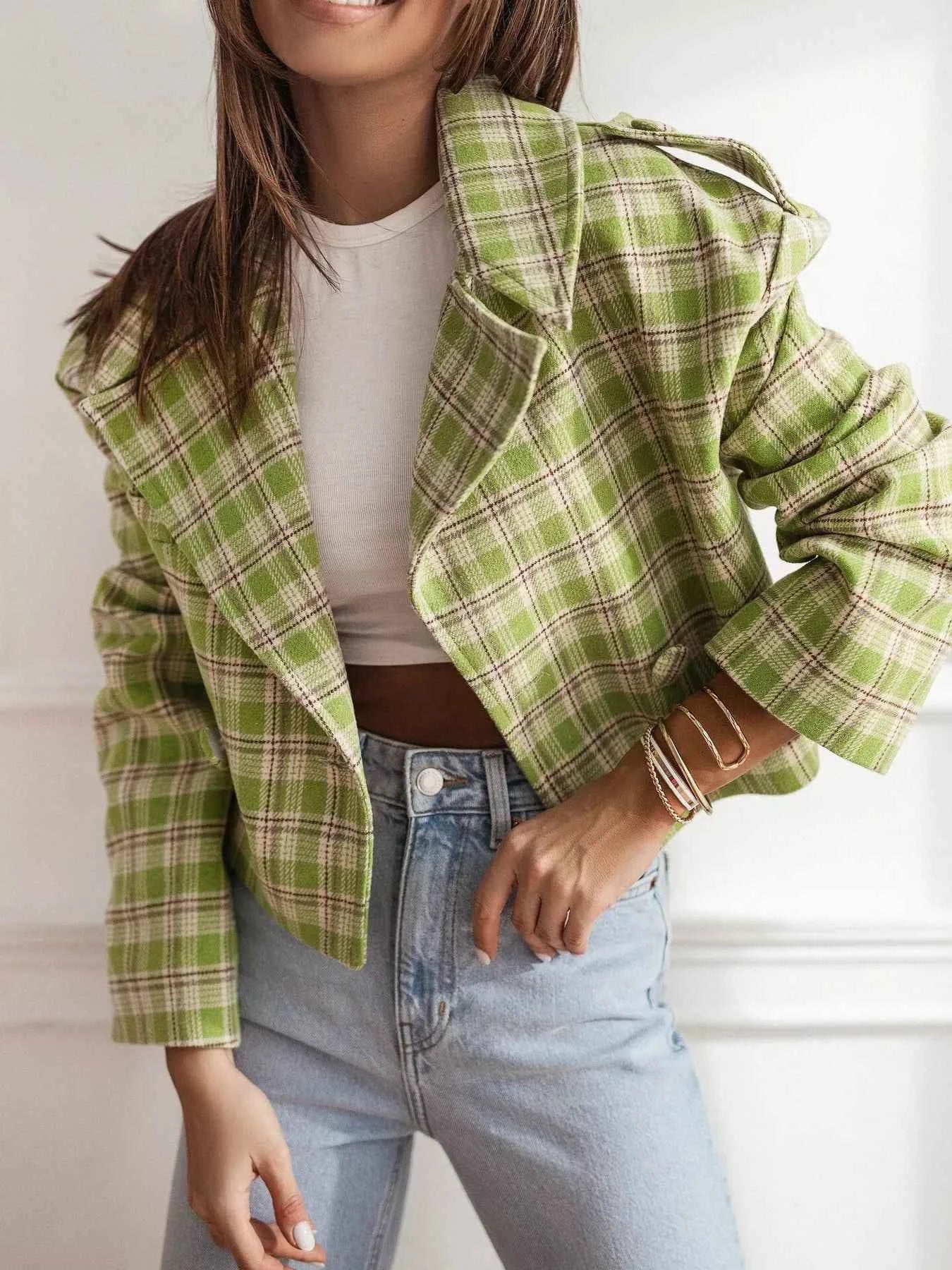 Plaid Lapel Collar Cropped Outerwear Green Plaid 41ff215231a14d0f9821f4f4cb443206-Max-Origin