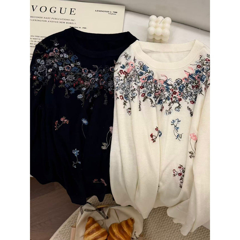 The Embroidered Signature Crewneck Sweater 4205ADF218B0F8EADA19588DE92B7566_34b6484a-b229-4ed7-bb48-c4b82ce9b3c4