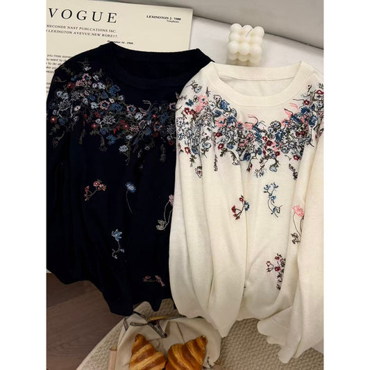 The Embroidered Signature Crewneck Sweater 4205ADF218B0F8EADA19588DE92B7566_34b6484a-b229-4ed7-bb48-c4b82ce9b3c4