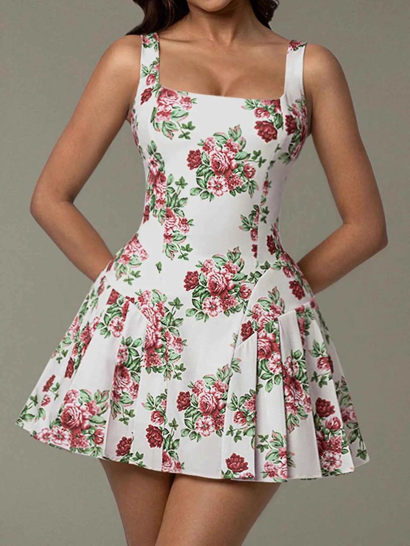 Pleated Floral Print Square Neck Mini Dress 42070ca7-7bff-4afb-80c0-4cfedd90d2e8-Max-Origin