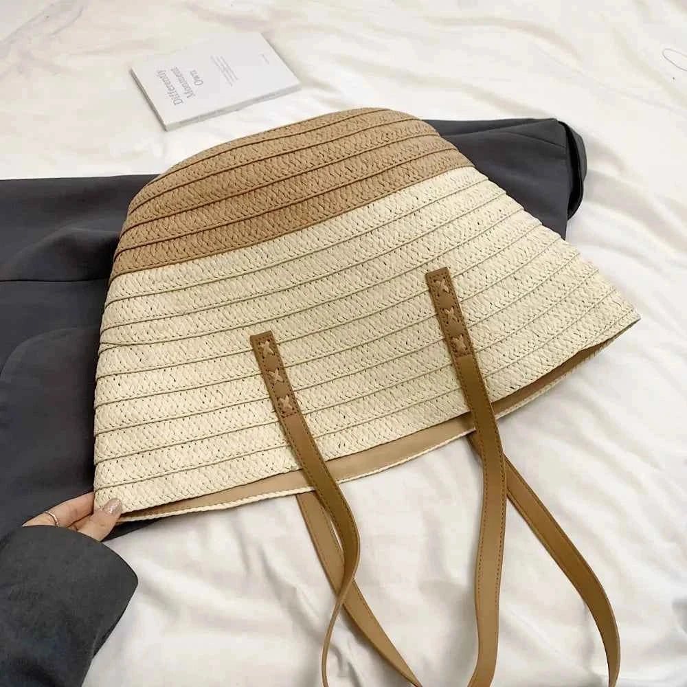 Contrast Straw Braided Handbag 4235eafc-05ce-45d1-a004-6a62a3b2a000-Max