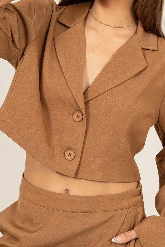 Cropped Button-Down Blazer 4246ca5a9d754cba8123d90c85bb1a12-Max-Origin