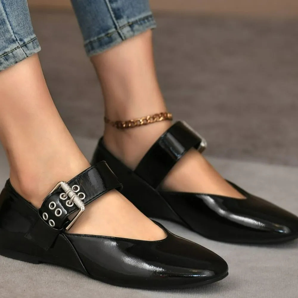 Round Toe Flats Slip-Ons 425b9235-ee4c-4351-b1eb-3a1a33d08dc1-Max
