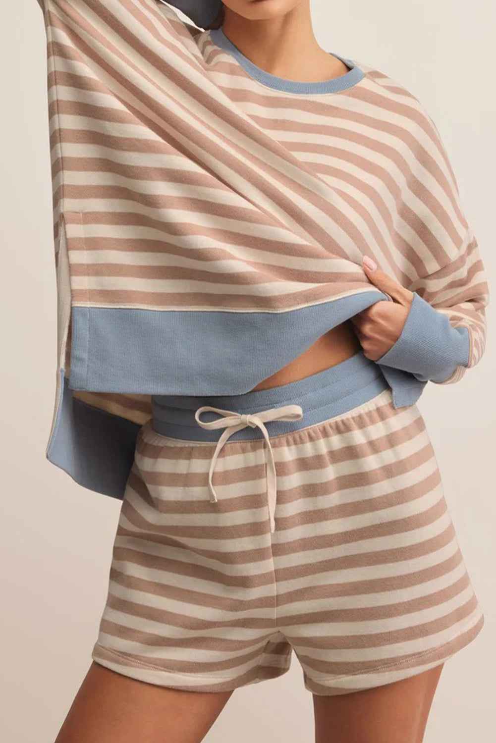 Khaki Stripe Colorblock Patchwork Oversized Pullover Drawstring Shorts 2pcs Set 426d5d67deb28b5c