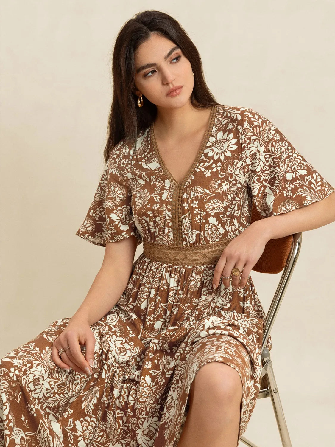 Lace Detail Printed Short Sleeve Midi Dress 4288bed8-32ae-4fb9-a852-57c0431c22c7-Max-Origin