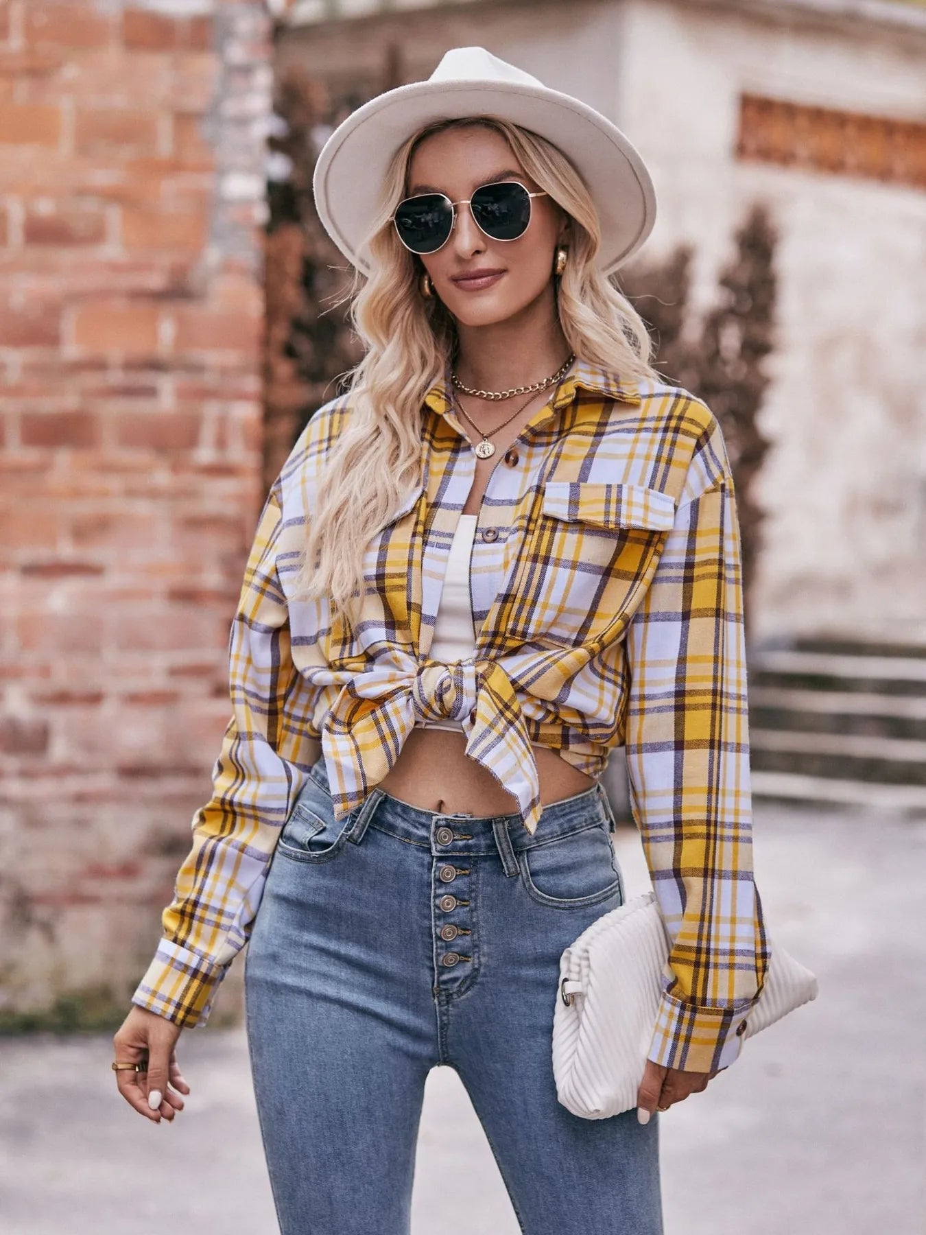 Plaid Button-Down Long Sleeve Shirt 42a734c54deb455bbe64ed24db12cf5f-Max-Origin