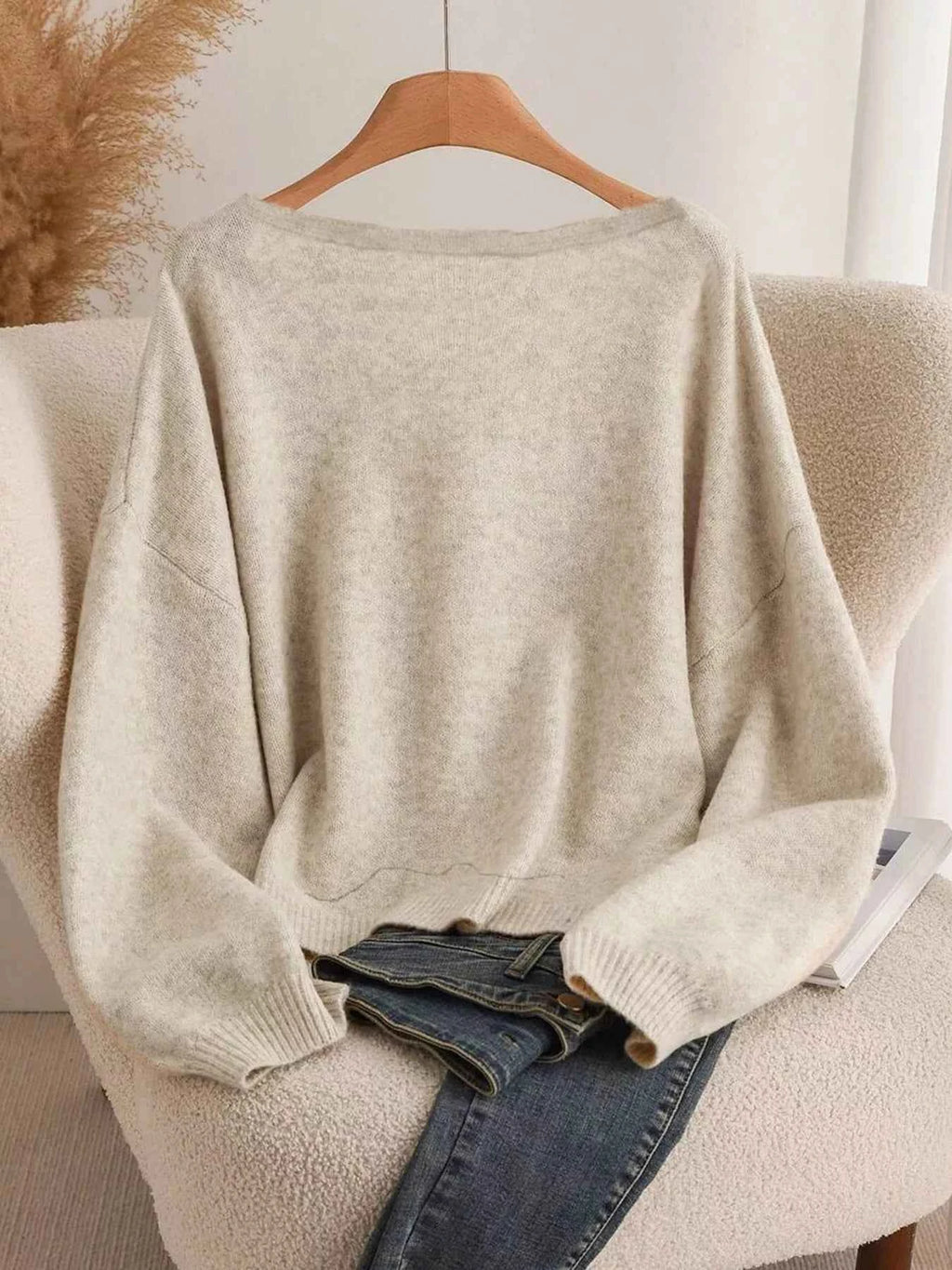 Bow-knot Front V-Neck Knit Cardigan 42ebc899850c454d9418a00b156d4f77-Max-Origin