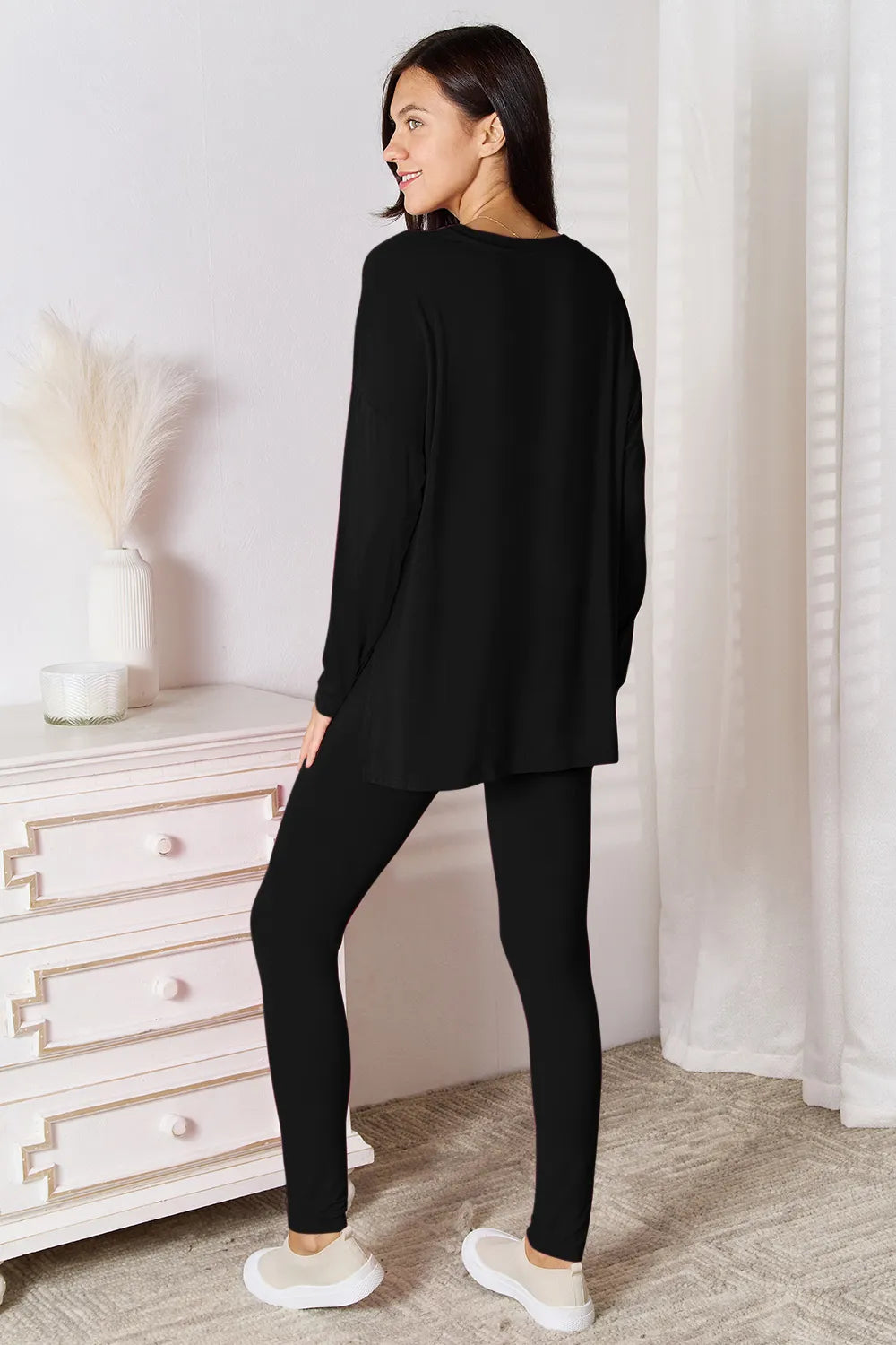 Basic Bae Bamboo Full Size V-Neck Long Sleeve Top and Pants Lounge Set 42f2b303-d9c1-4588-8683-03b21e5e9e65-Max