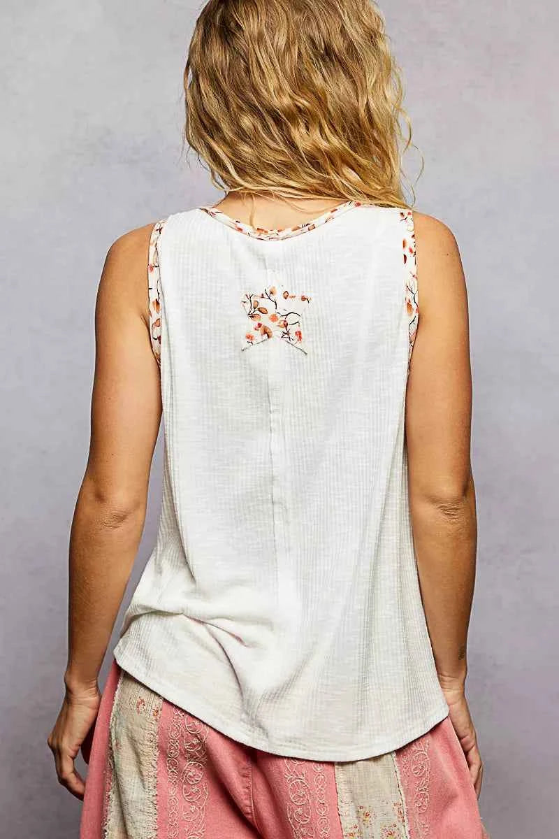 POL Floral Print Star Patch V-Neck Ribbed Tank 4309e481-328a-4c7a-acb6-9a7525336eb2-Max-Origin