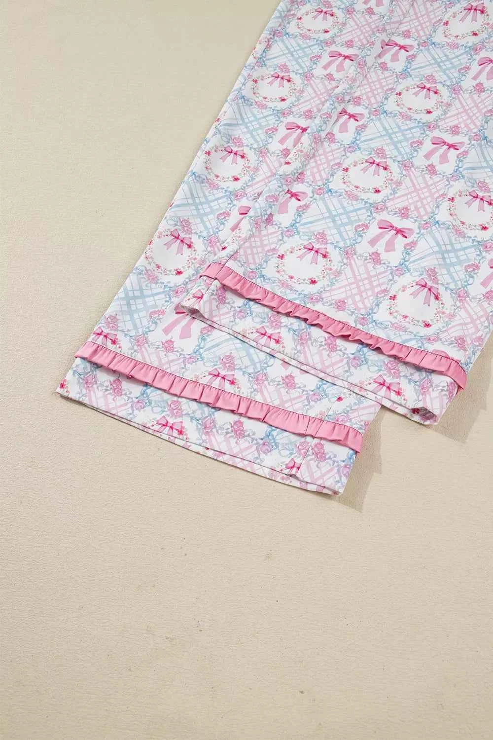 Wreath Pattern Christmas Tied Front Long Sleeve 2pcs Pajama Set 434c67fb-7e2c-4806-a820-dd7b7c70223c-Max-Origin