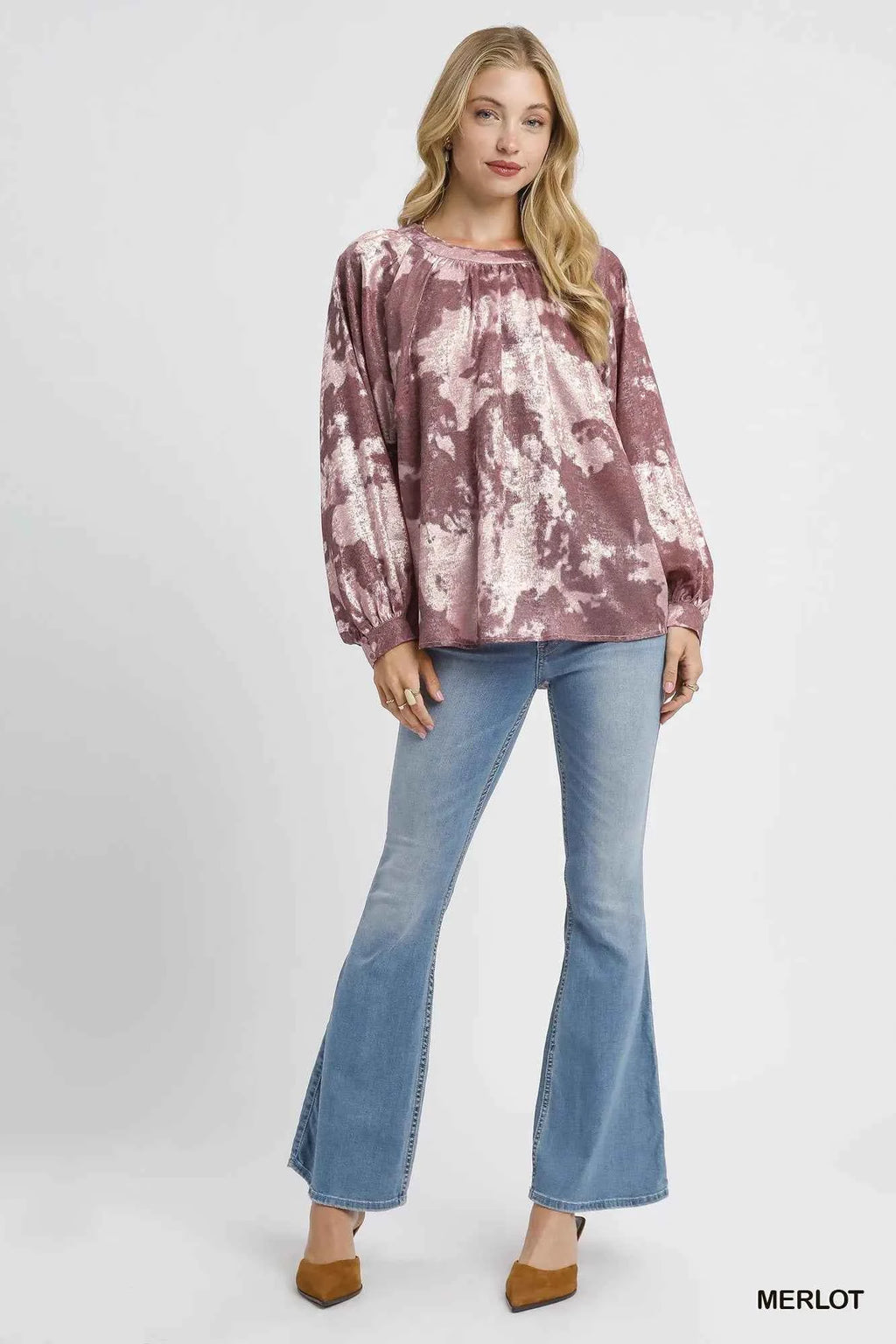 Umgee Metallic Fabric Blouse with Balloon Sleeves 4391c180-e0a4-4700-af39-ad33f7826473-Max-Origin