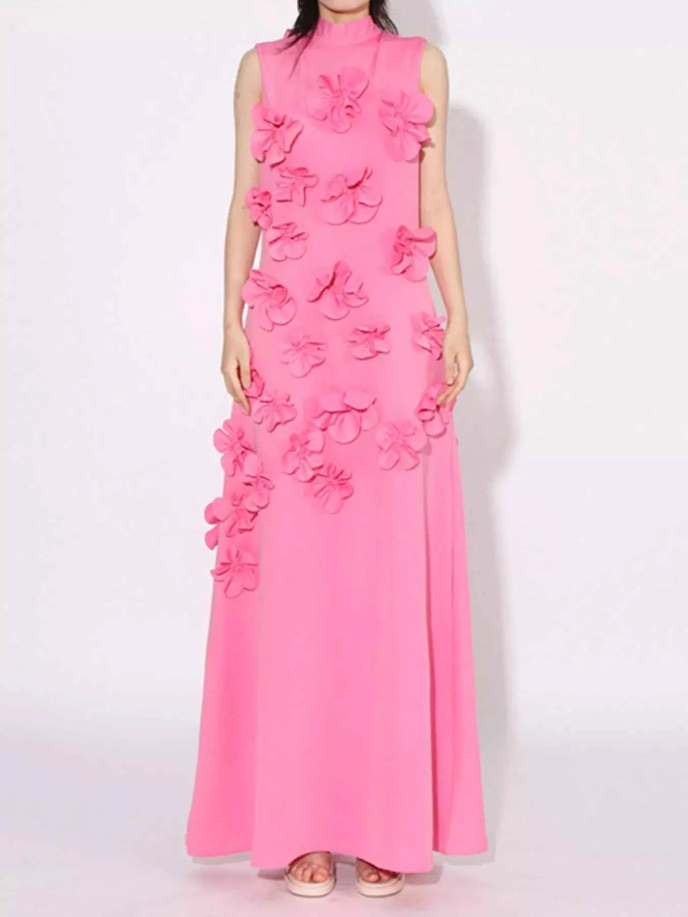 Floral Applique Mock Neck Sleeveless Maxi Dress 43ddea9a-dfb2-4120-a30b-3c99c3fcbf85-Max-Origin