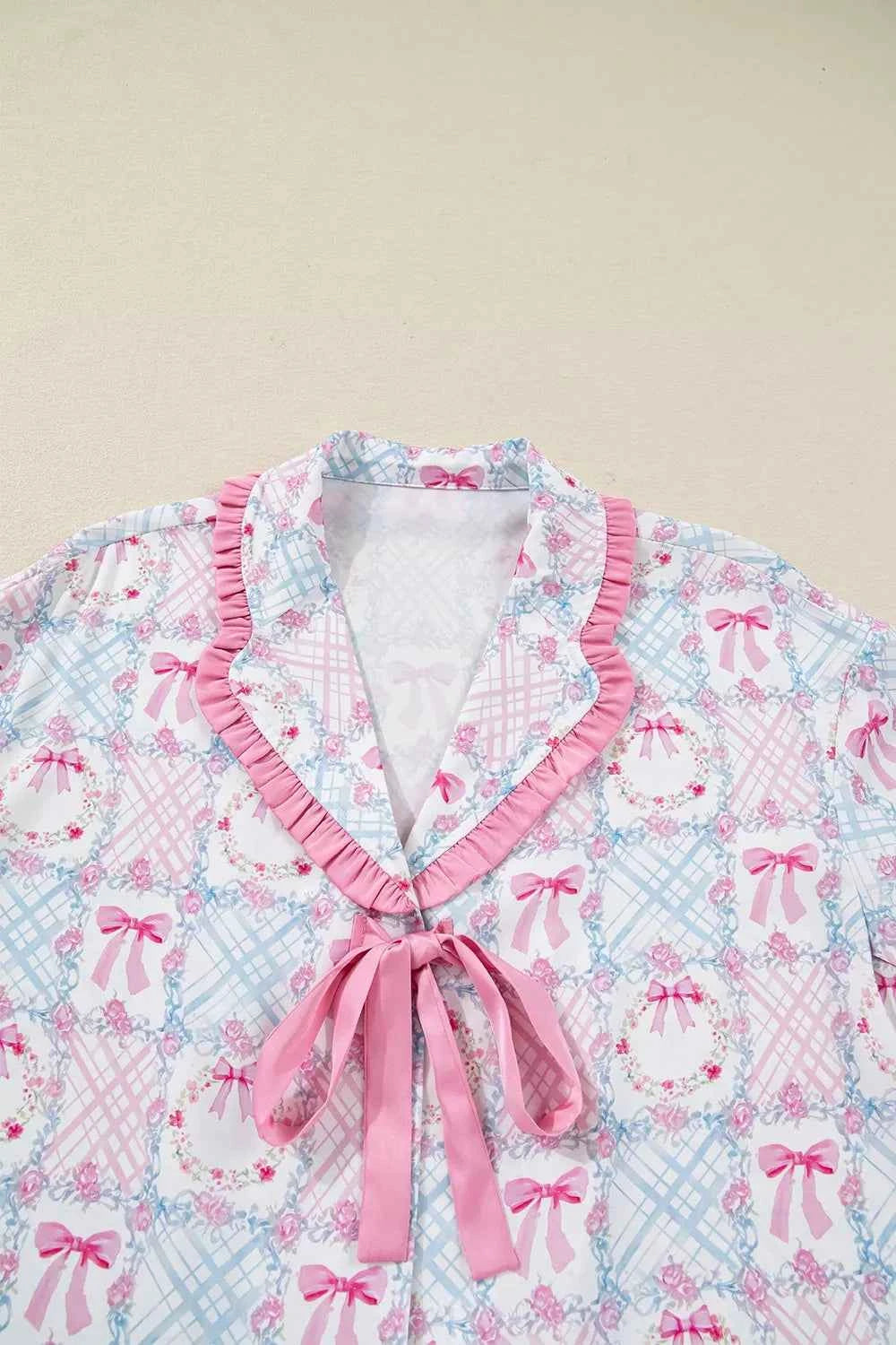 Wreath Pattern Christmas Tied Front Long Sleeve 2pcs Pajama Set 43e817c8-cb66-4095-9dc8-16848f9f281f-Max-Origin