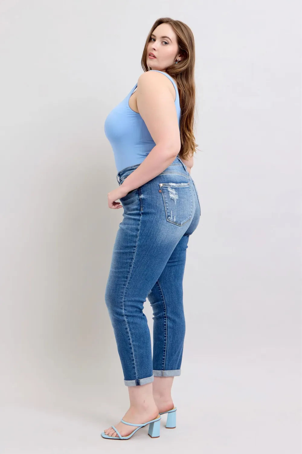 Judy Blue Full Size Button Fly Distressed Jeans with Pockets Plus Size 44624446-e9c7-4d30-9dd4-9237500c9938-Max