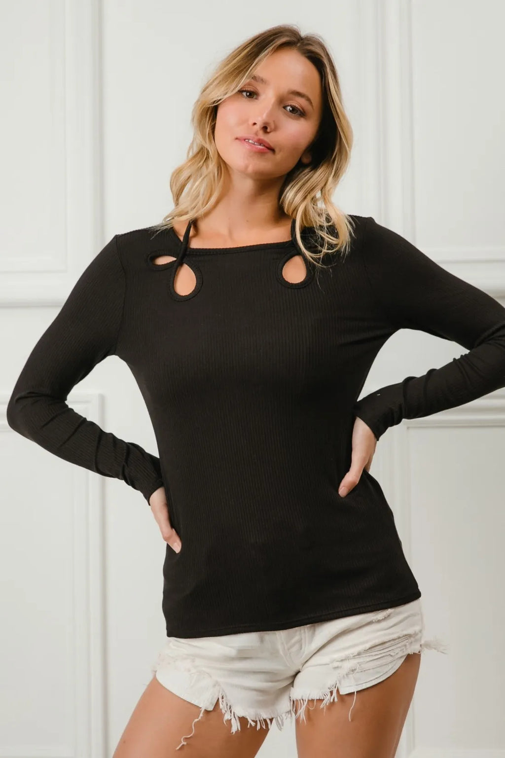 BiBi Rib Knit With Cut Out and Tied Neck Detailed Top BLACK 44ac88240e6943b6a2b8cca3309477ca-Max-Origin