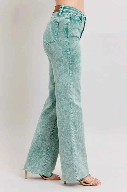 Full Size High Waist Garment Dyed Raw Hem Dad Jean Plus Size 44b84c3fe0e74aeb9fcb826ad3c140c8-Max-Origin