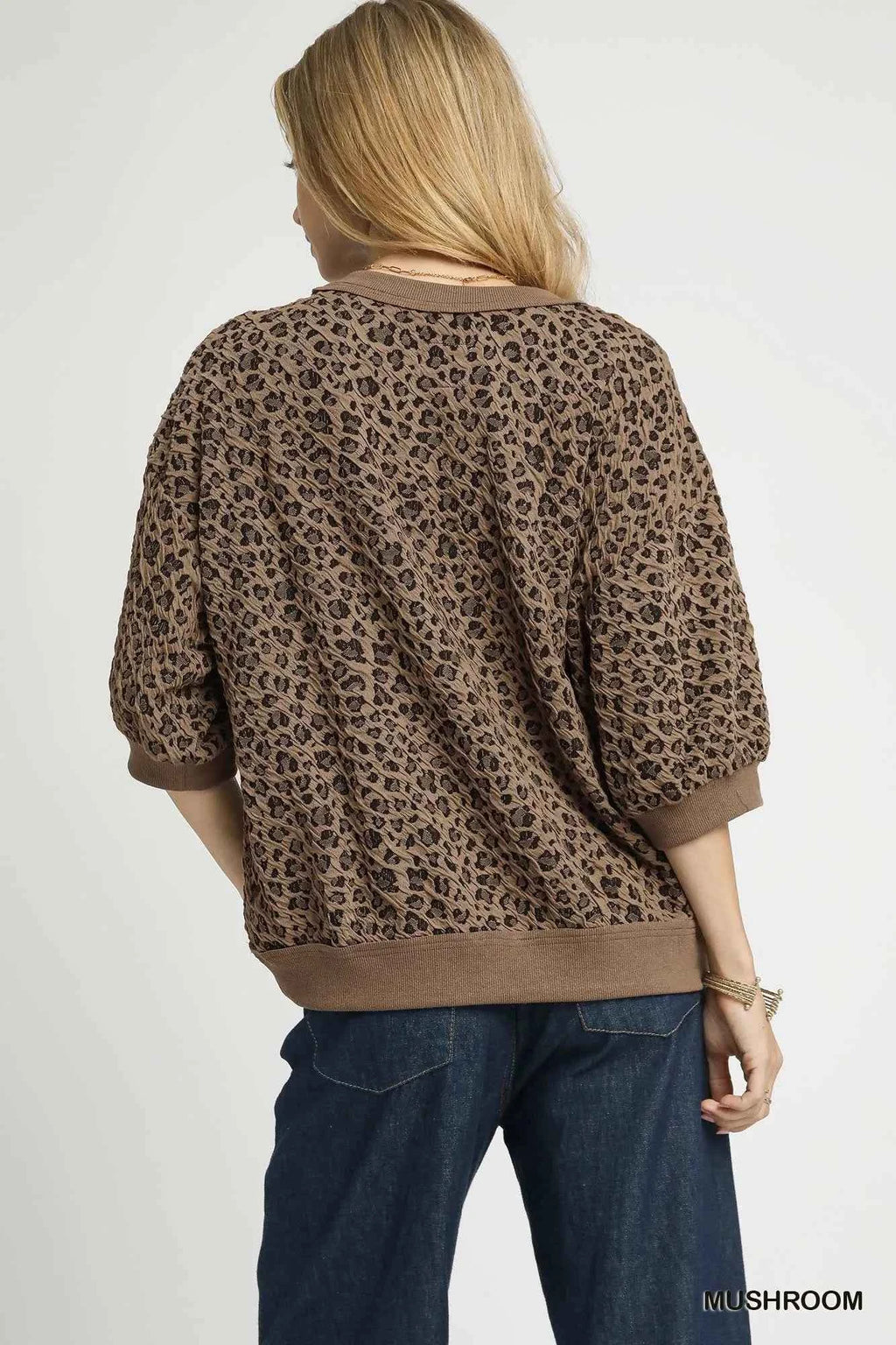 Umgee Oversized Leopard Round Neck Sweatshirt 44e374c9-ba06-48b5-a5b8-89dd564cfb20-Max-Origin