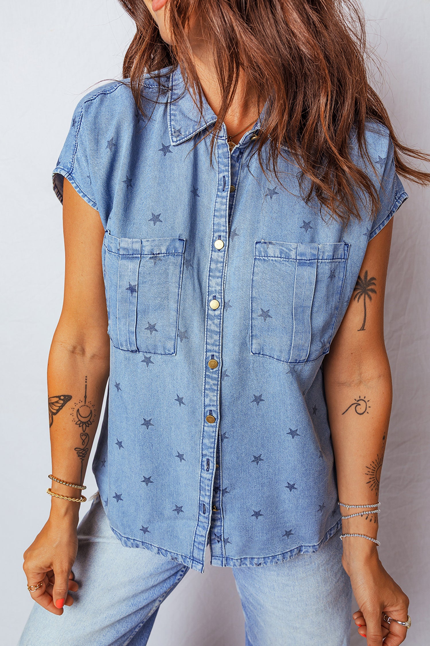 Beau Blue Star Allover Print Double Chest Pocket Short Sleeve Denim Shirt 45499def49c20e1a