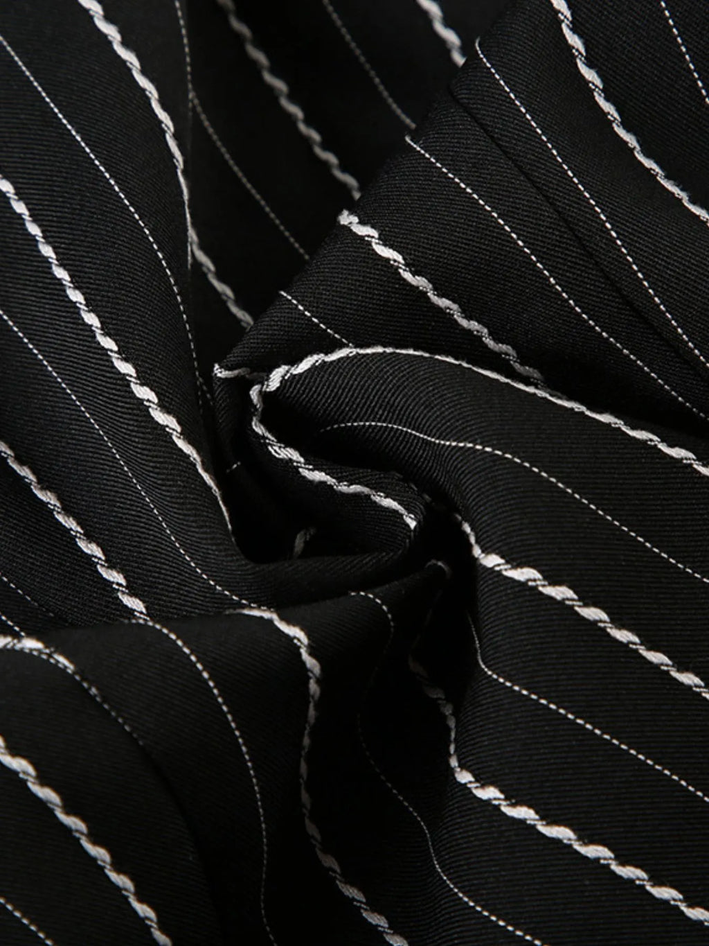 Striped Button-Down Collared Neck Shirt 455653c2-e140-4fb1-83ee-947205e86dff-Max-Origin