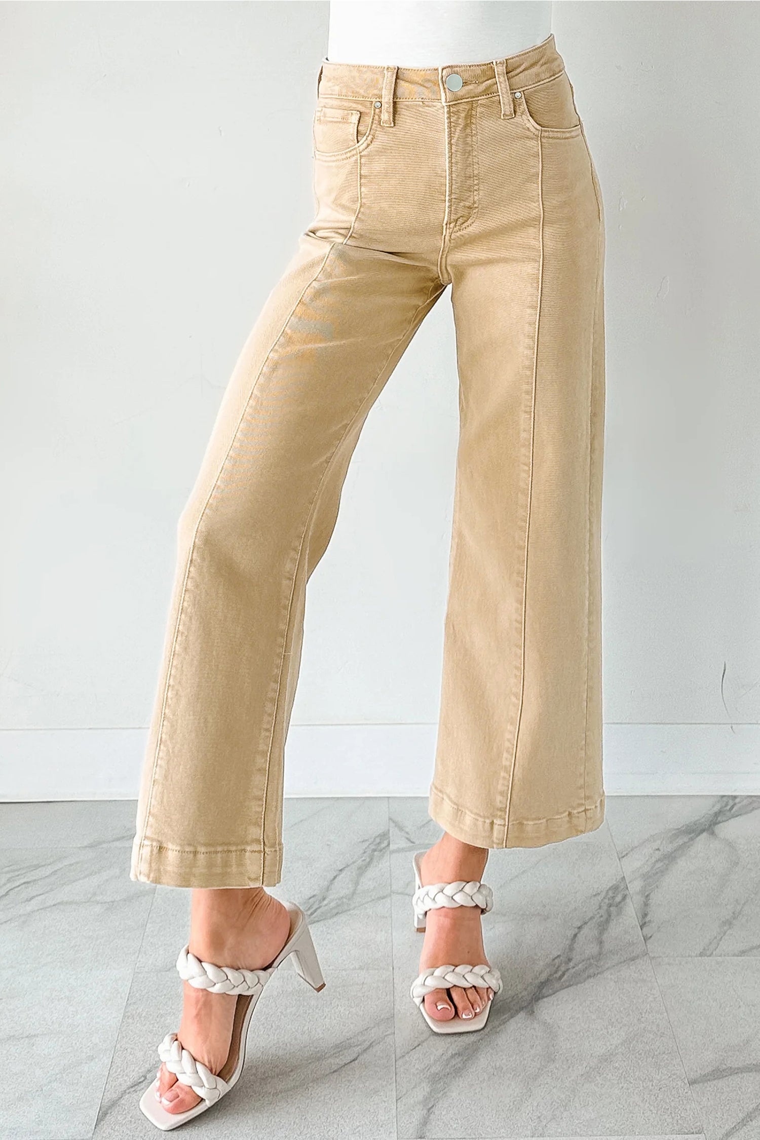 Apricot Solid Color Seamed Center Wide Leg Cropped Jeans 45af21d2a8b0407e
