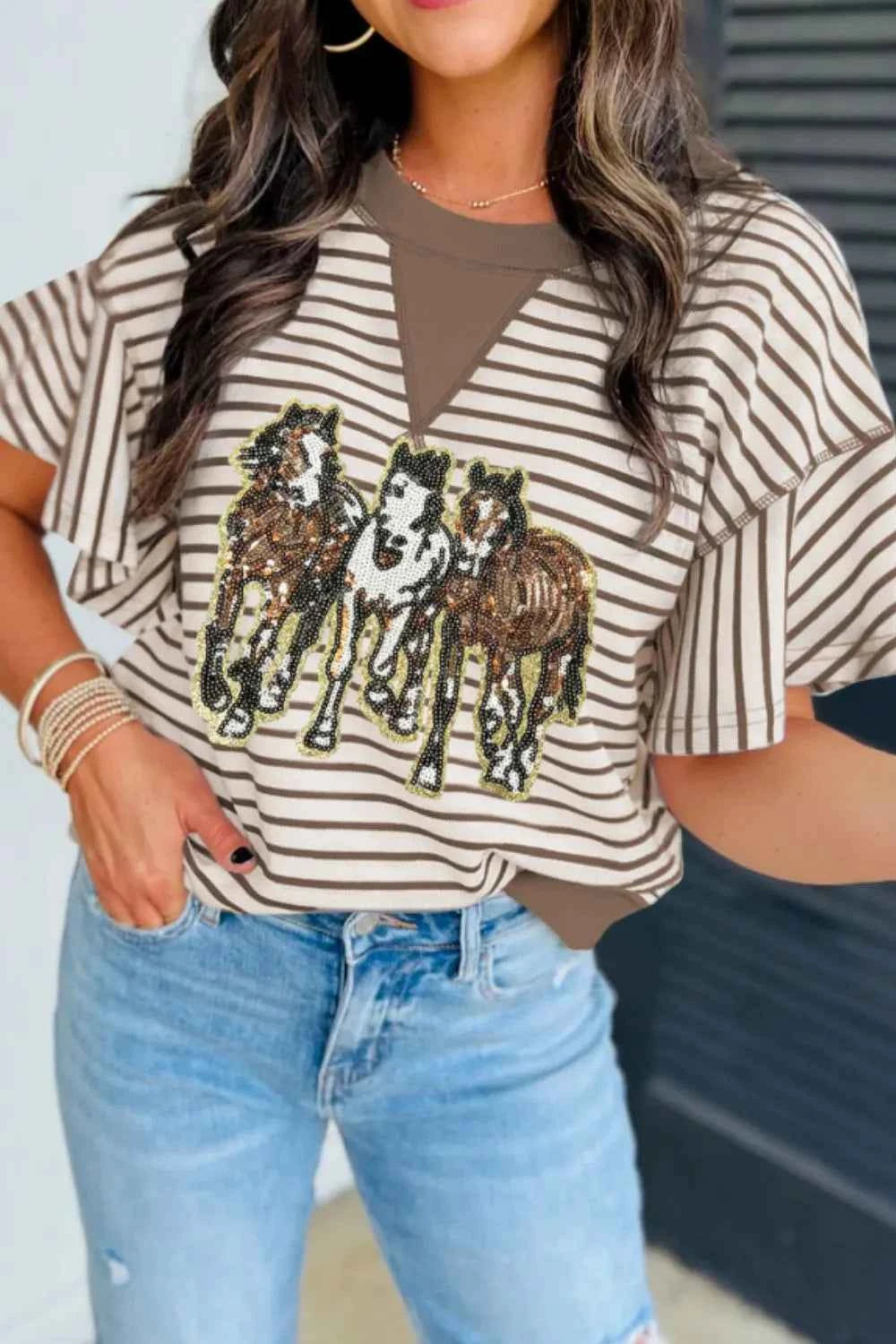 Sequin Striped Round Neck T-Shirt 45c170d0-bdb3-40f9-bafb-9f8ff20ad10f-Max-Origin