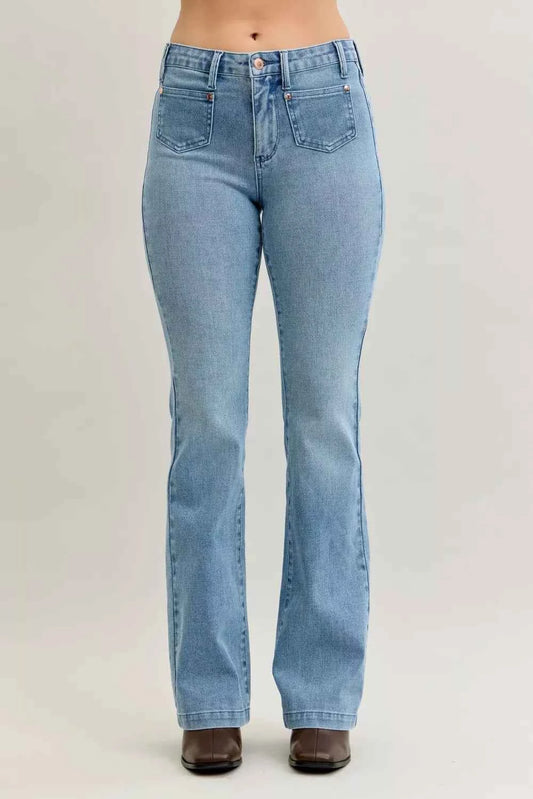 Judy Blue Full Size Mid Rise Bootcut Jeans with Contrast Wash & Front Patch Pockets Plus Size 462633bba72c42d7ada0638fe1aa9ba7-Max-Origin