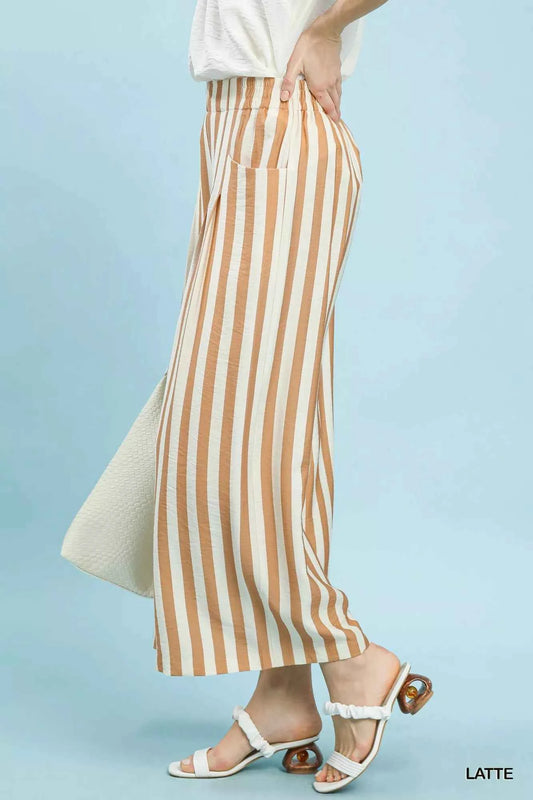 Vertical Stripe Wide Leg Pants 46288e59-2dae-44b6-afb2-49af9afcfd58-Max-Origin